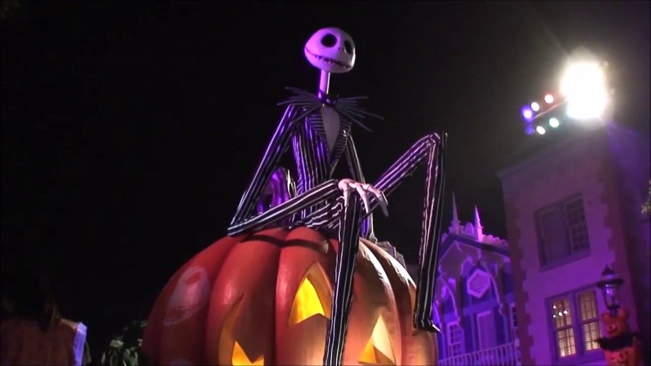 Disneyland Hong Kong - Halloween Parade