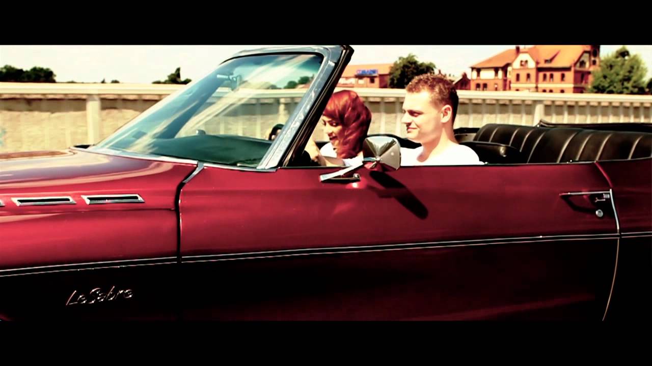 Darya Sergiyenko & Johnny Bravo & Mieczyk - Let The Music