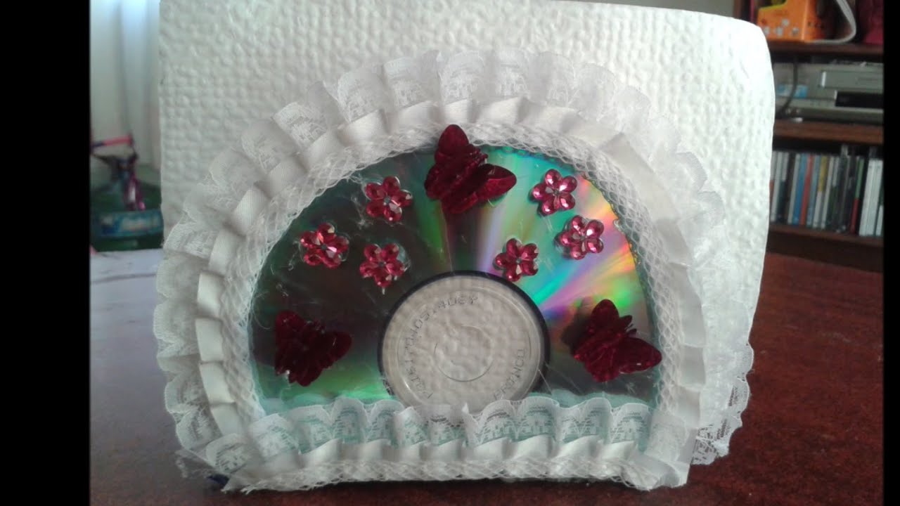 DIY: SERVILLETERO HECHO CON CDS RECICLADOS/DIY: NAPKIN HOLDER MADE WITH RECYCLED CDS