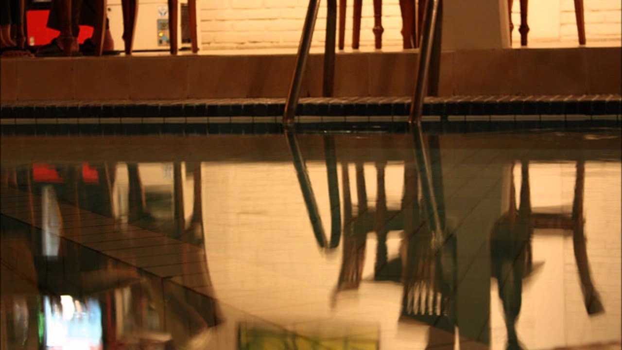 プール・サイド　/　南　佳孝