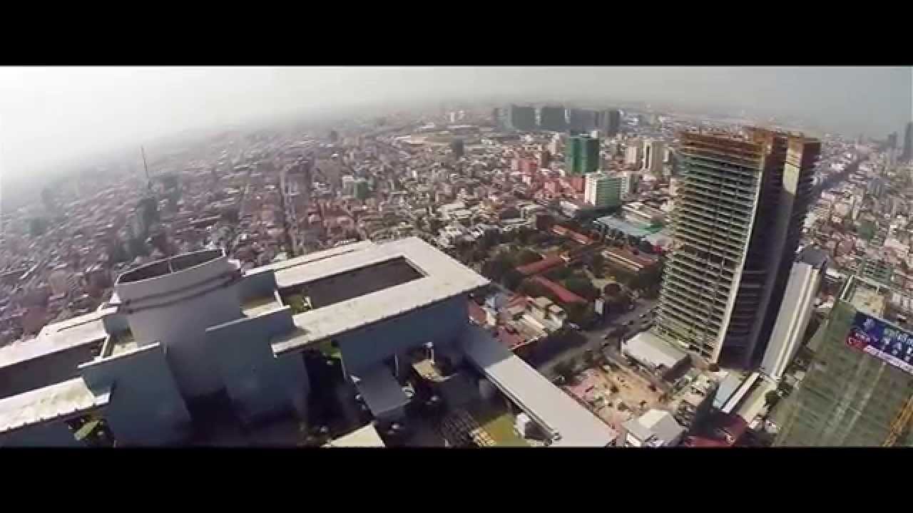 Decastle | Sky View