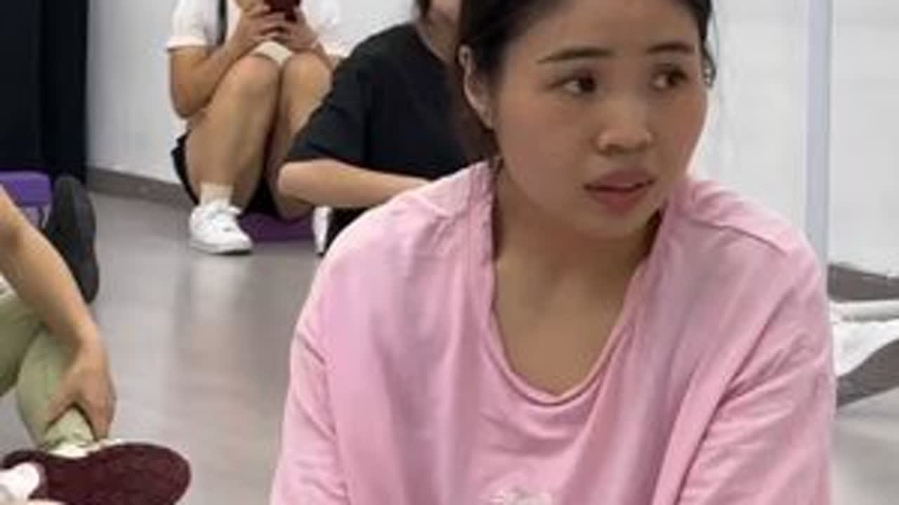 贵州38岁农村宝妈离婚后学舞蹈，努力活成了自己曾经羡慕的样子#舞蹈 #逆袭 #蜕变 #零基础学舞蹈 #一步一步教会你跳舞