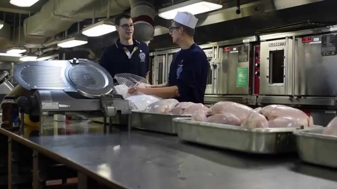 USS Dwight D. Eisenhower (CVN 69) Chefs Prepare Turkey For Thanksgiving