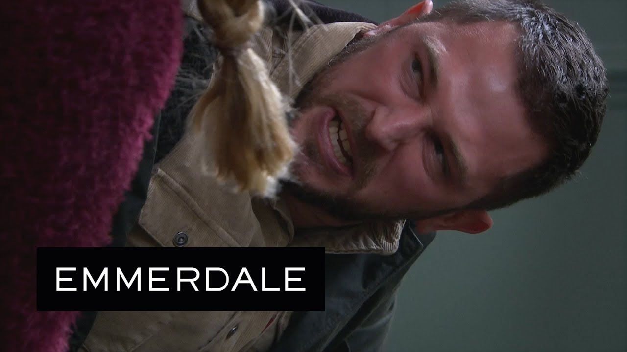 Emmerdale - Dawn Knees Leon in the Groin