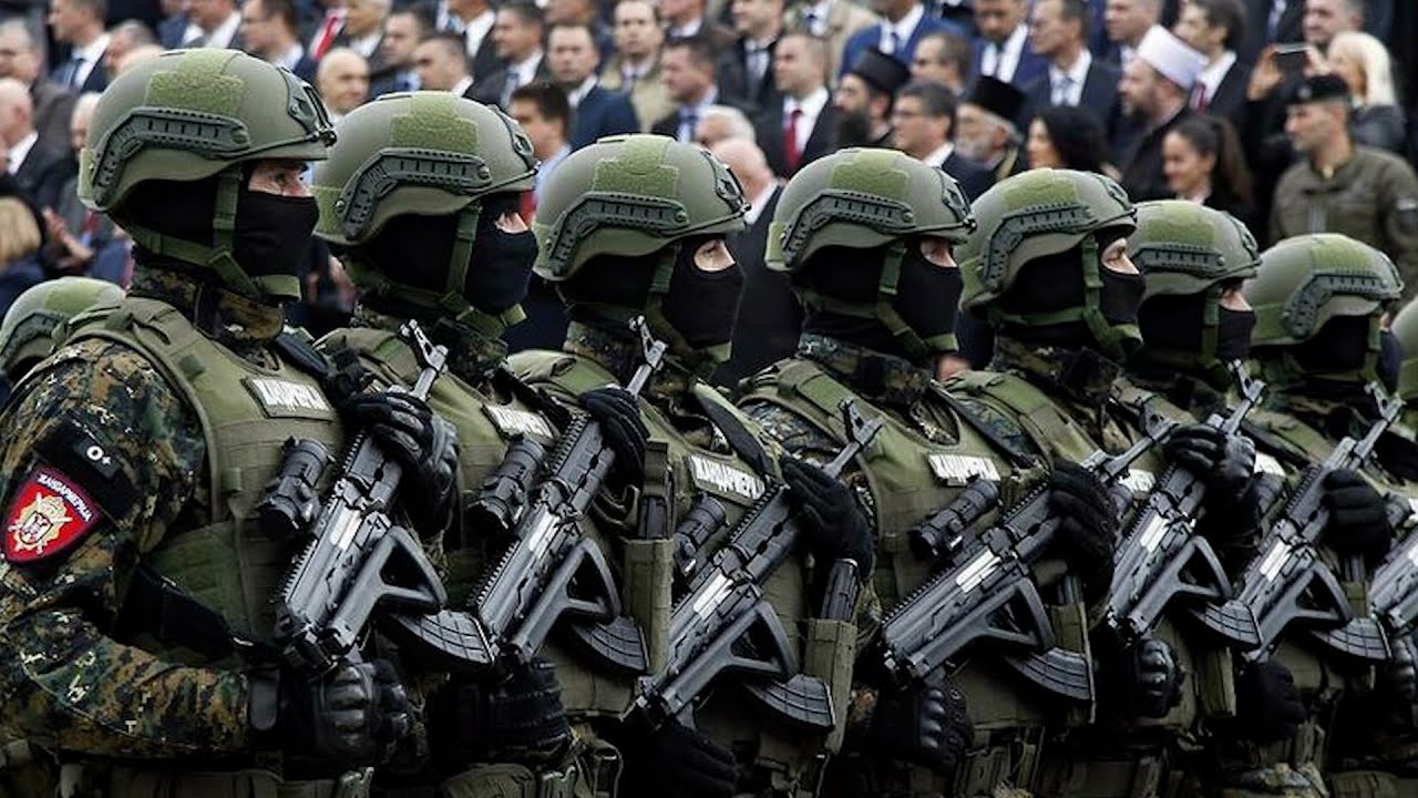 Pse Serbia po i rekruton me forcë të rinjtë për ushtarë? Propagandë për të treguar kërcënimin?