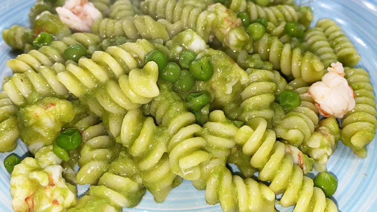 PASTA GAMBERI E CREMA DI PISELLI