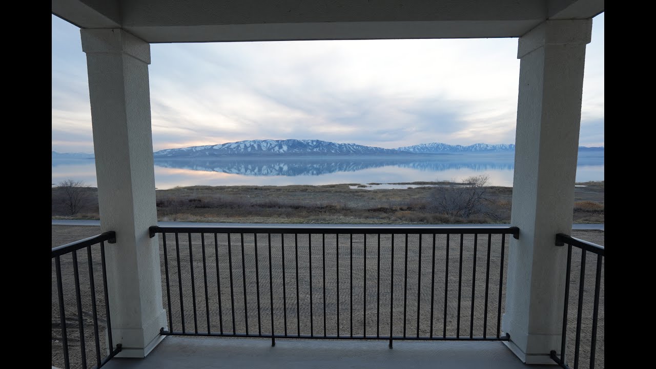 Beautiful Condo Overlooking Utah Lake | Furnished Rental