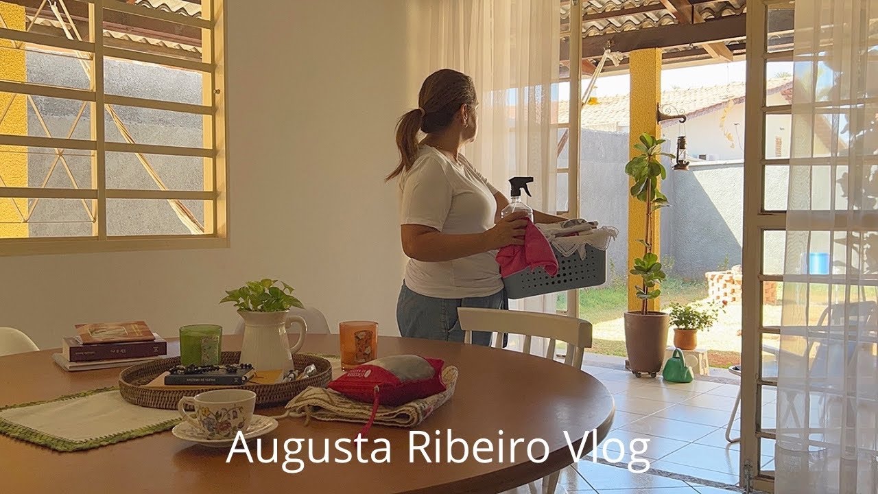 Rotina da manhã de uma dona de casa | Limpeza | Pastel assado, organizar despensa