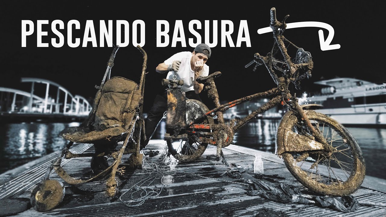 Pescamos basura gigante con un súper imán