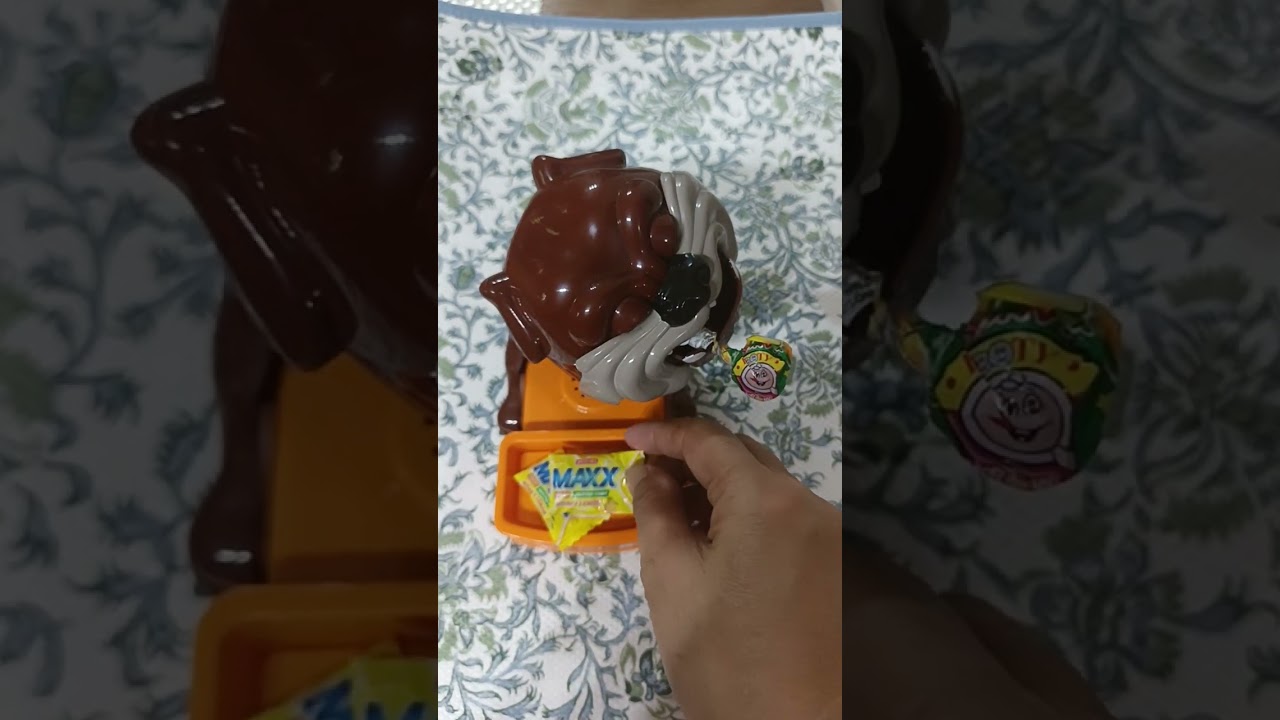 #asmr #shortvideo #shorts #maxx #candy #viralvideo #toys #madfun #t