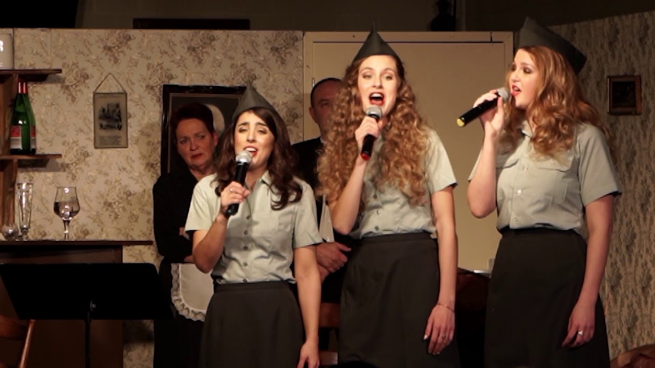Fanfare Eensgezindheid - theater concert '75 jaar vrijheid' - Andrew Sisters met We 'll meet again