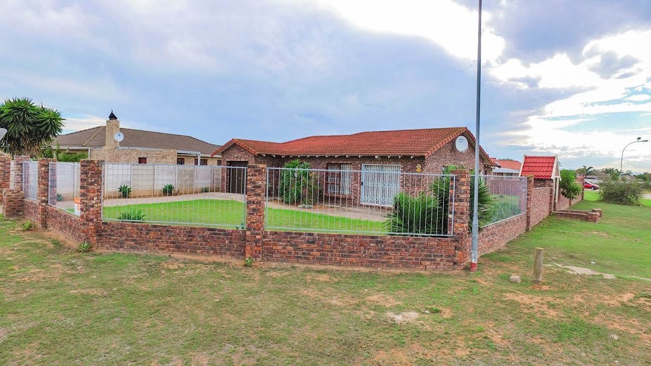 4 Bedroom House for sale in Eastern Cape | Uitenhage | Despatch |
