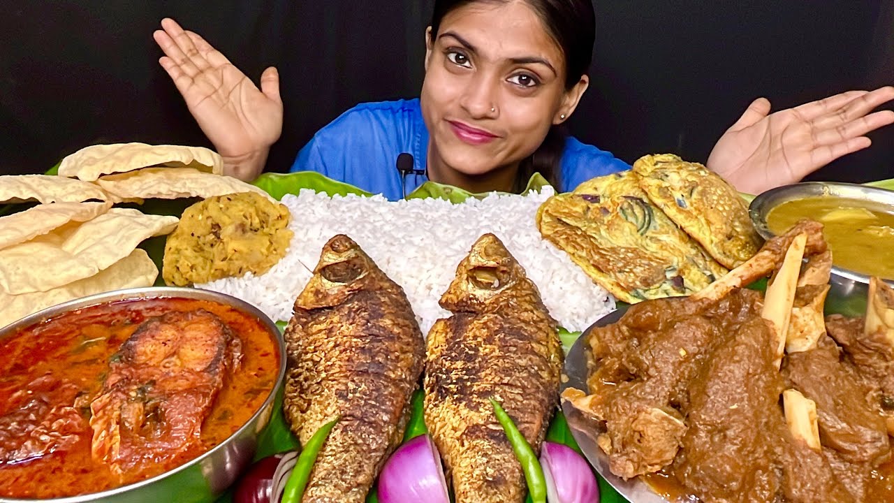 Dal Chawal Aloo Bhorta Whole Fried Fish Fish Curry Mutton Curry Papad Egg Omelette Eating