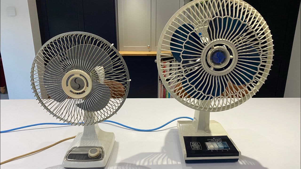 2 Electrostar oscillating desk fans