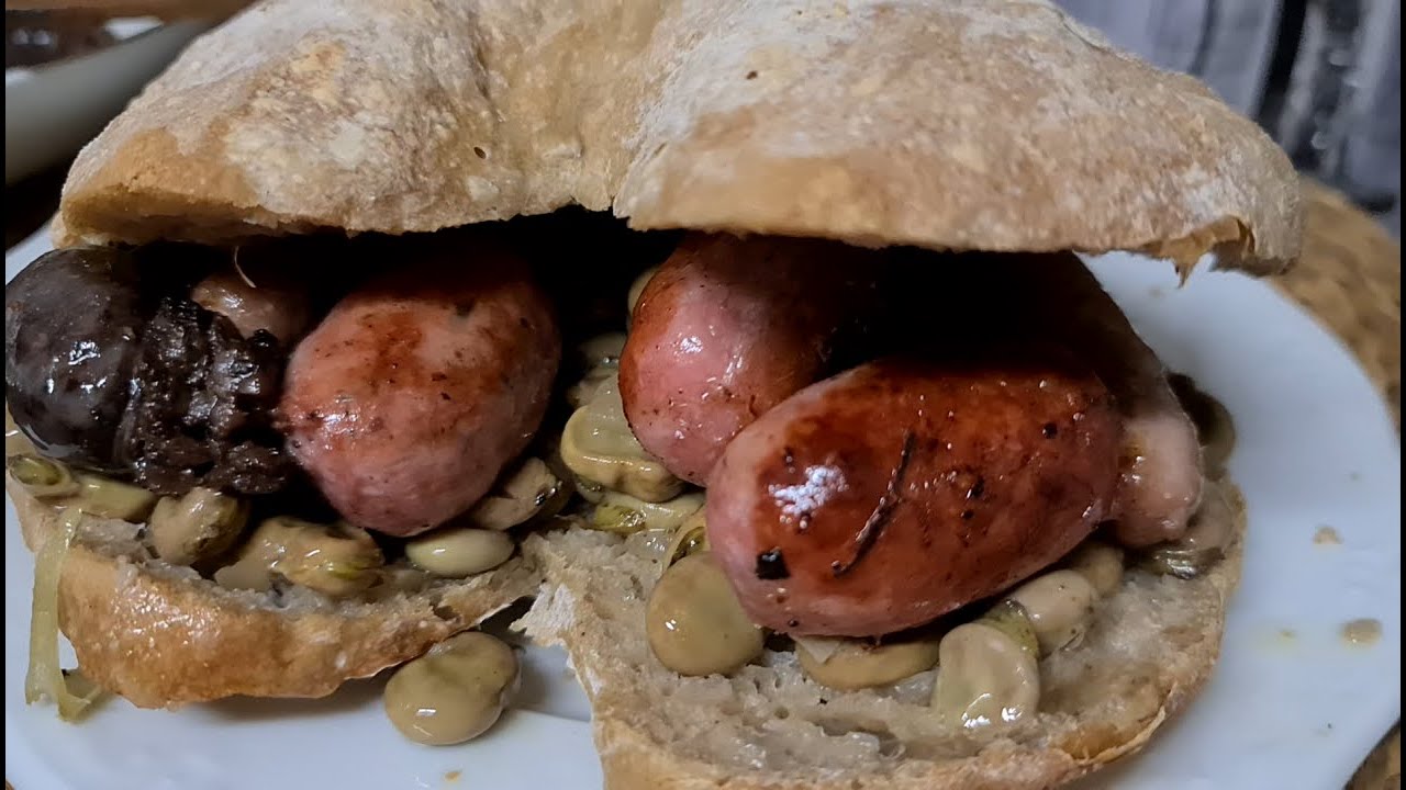 Receta del pan de La Pataqueta Valenciana: el pan de media luna que protagoniza el Dijous de Berenar
