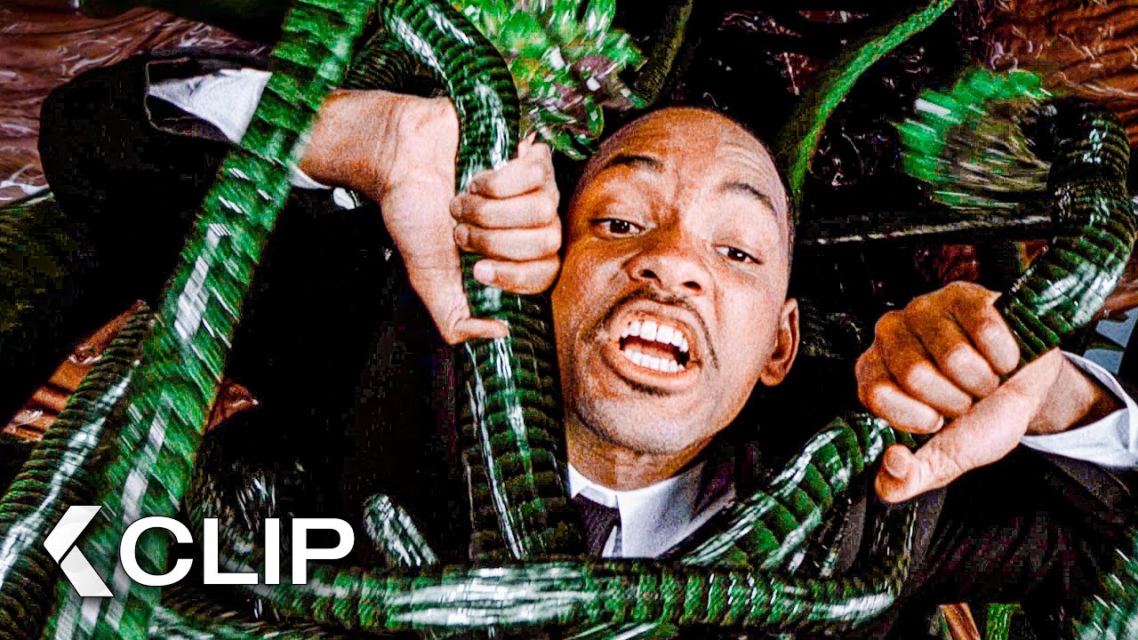 El Agente J no puede impedir que Laura se vaya - HOMBRES DE NEGRO II Clip | Will Smith