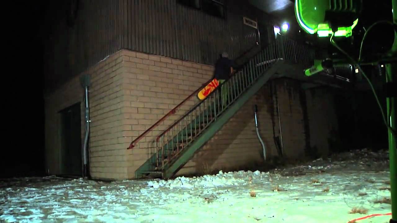 Arbor Snowboards :: Mammoth Urban Assault