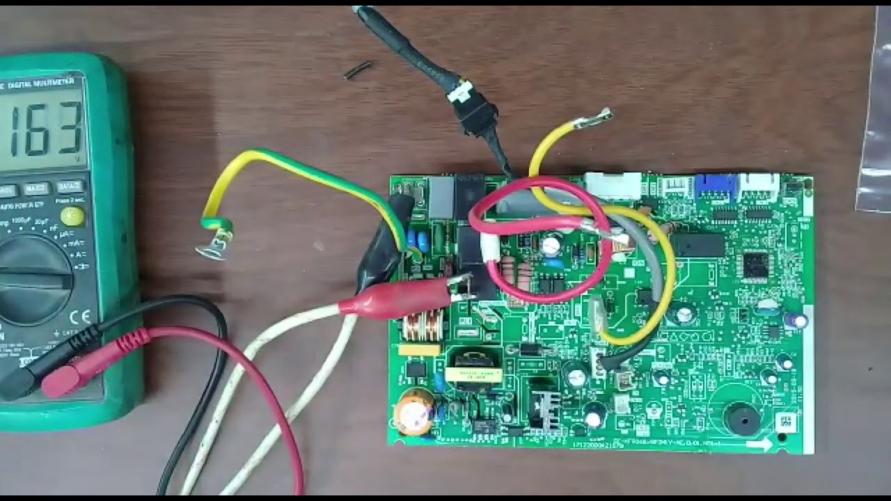Reparación de placa electrónica de aire acondicionado inverter