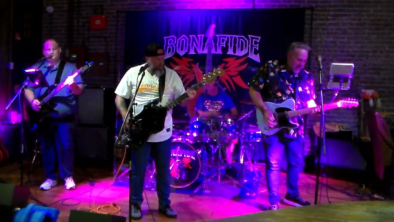 Bonafide - Covering Don't You Forget About Me - Simple Minds