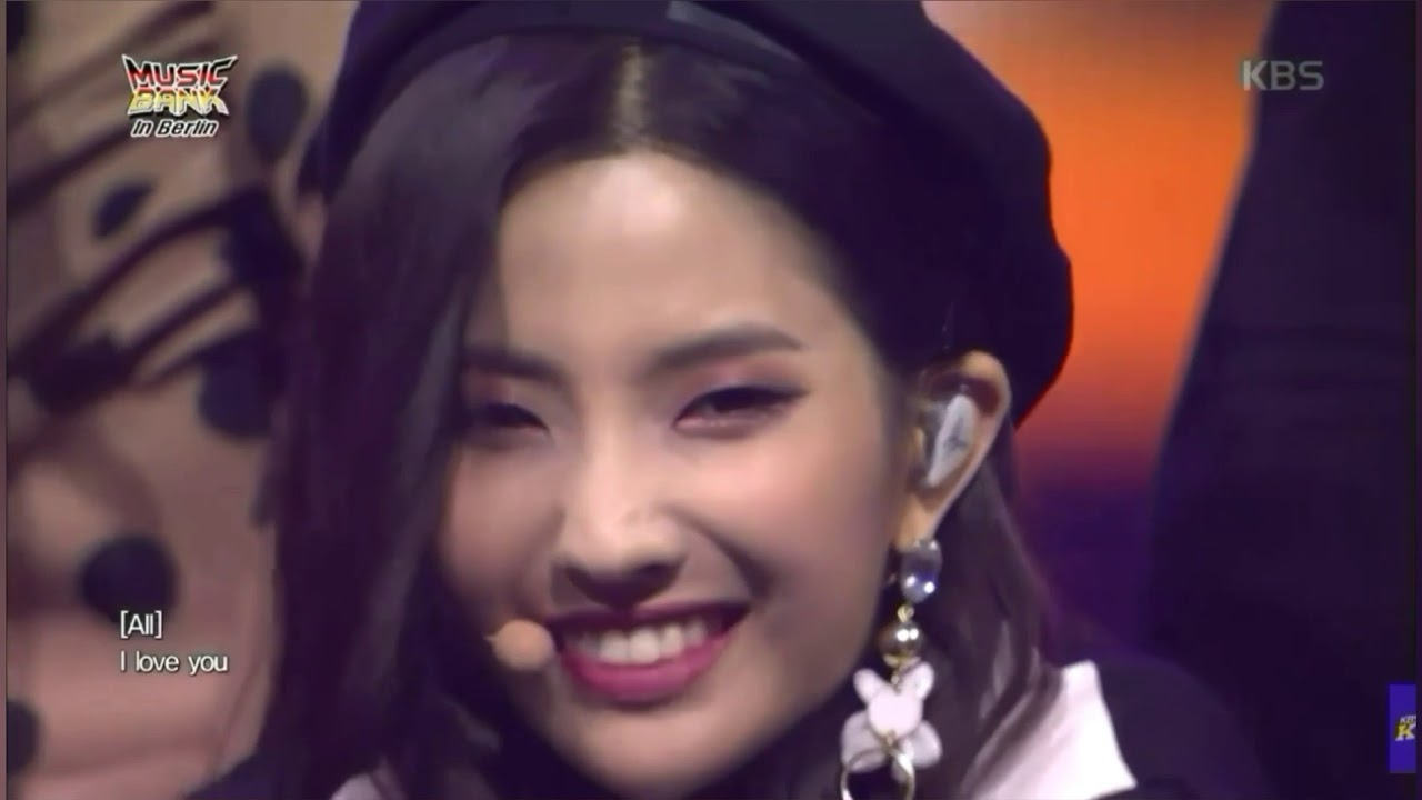 Soyeon's Different Voice