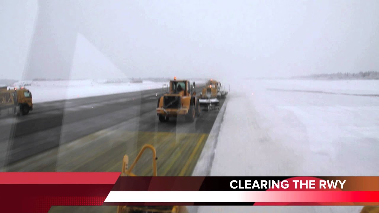 &Oslash;veraasen TV 1000 Snow Blower