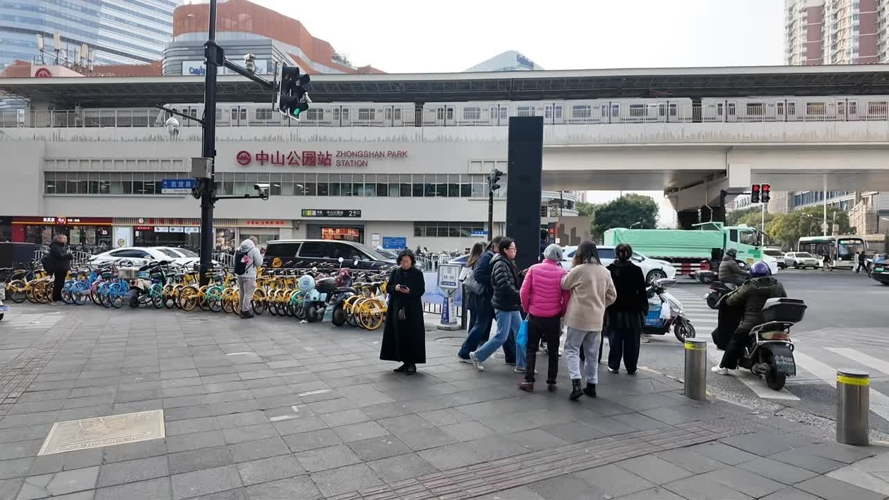 上海中山公園への散歩（生音、編集なし）