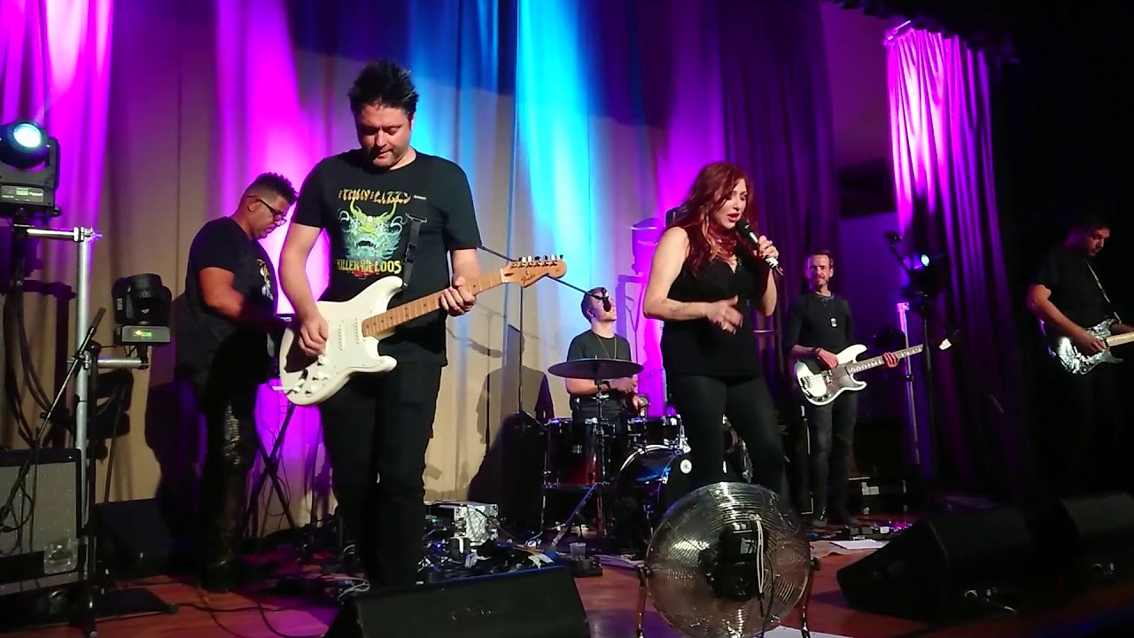 Tiffany - Could've Been (Live at Cottingham Civic Hall 2018)
