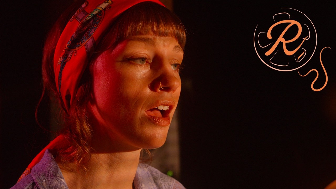 Tansy - A Timeless Echo de Ooma (Version Acoustique)