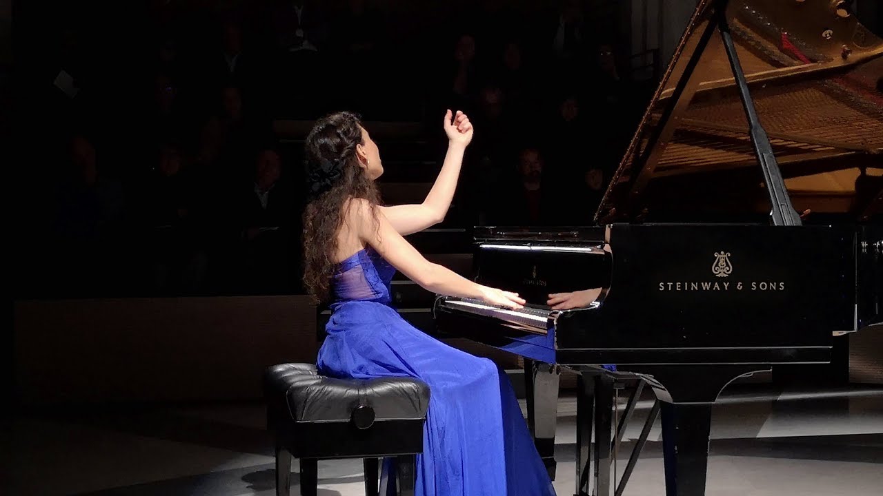 LISZT Paraphrase on Verdi's Rigoletto, live concert by Stephanie Elbaz