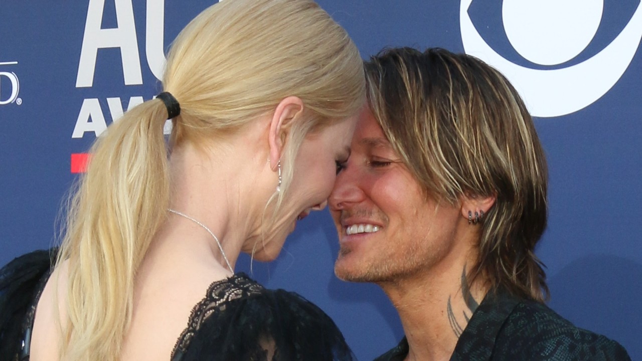 Keith Urban & Nicole Kidman Show Some Serious PDA