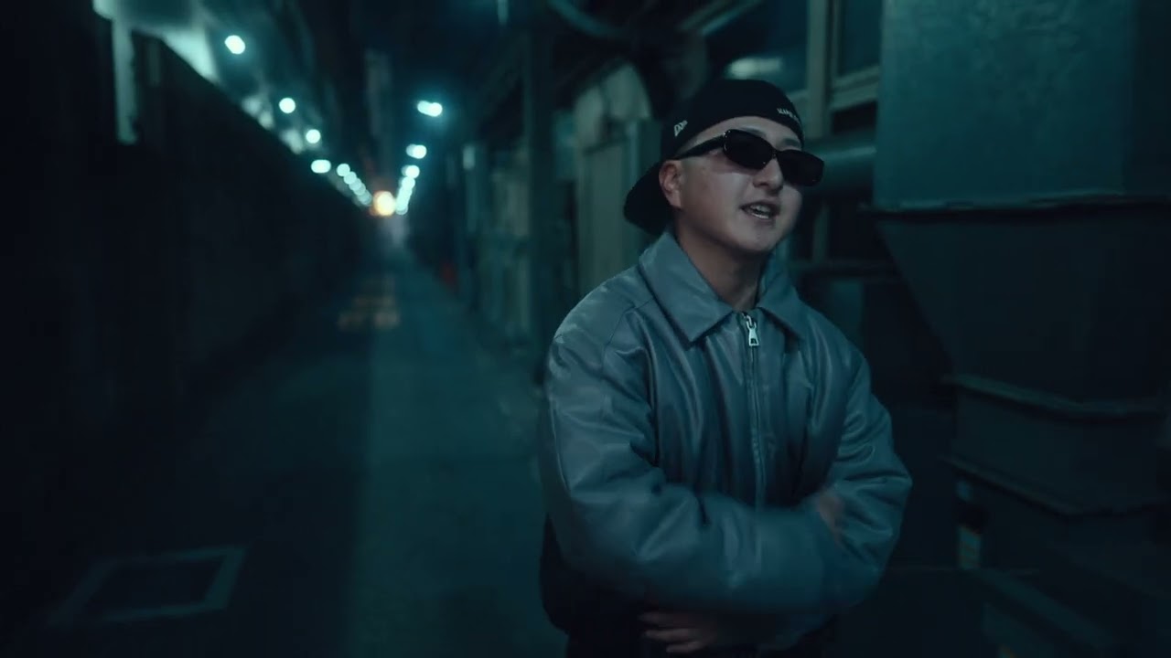 LAYBYMEE - youth anthem. (Official Music Video)