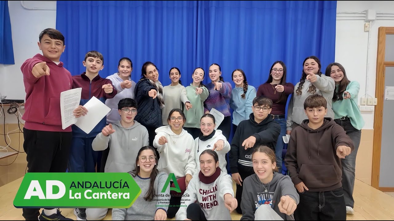 Detrás del telón: un día detrás del aula de teatro