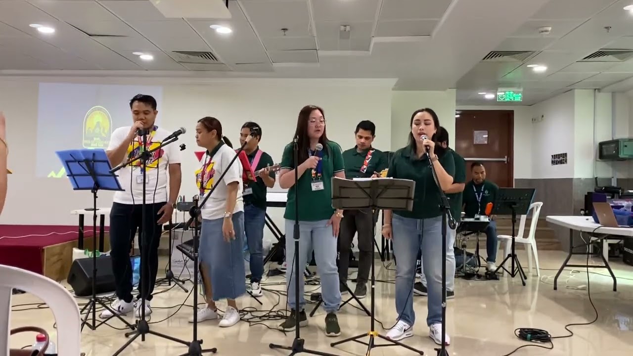 Fix My Eyes on Jesus Christ - MCG June