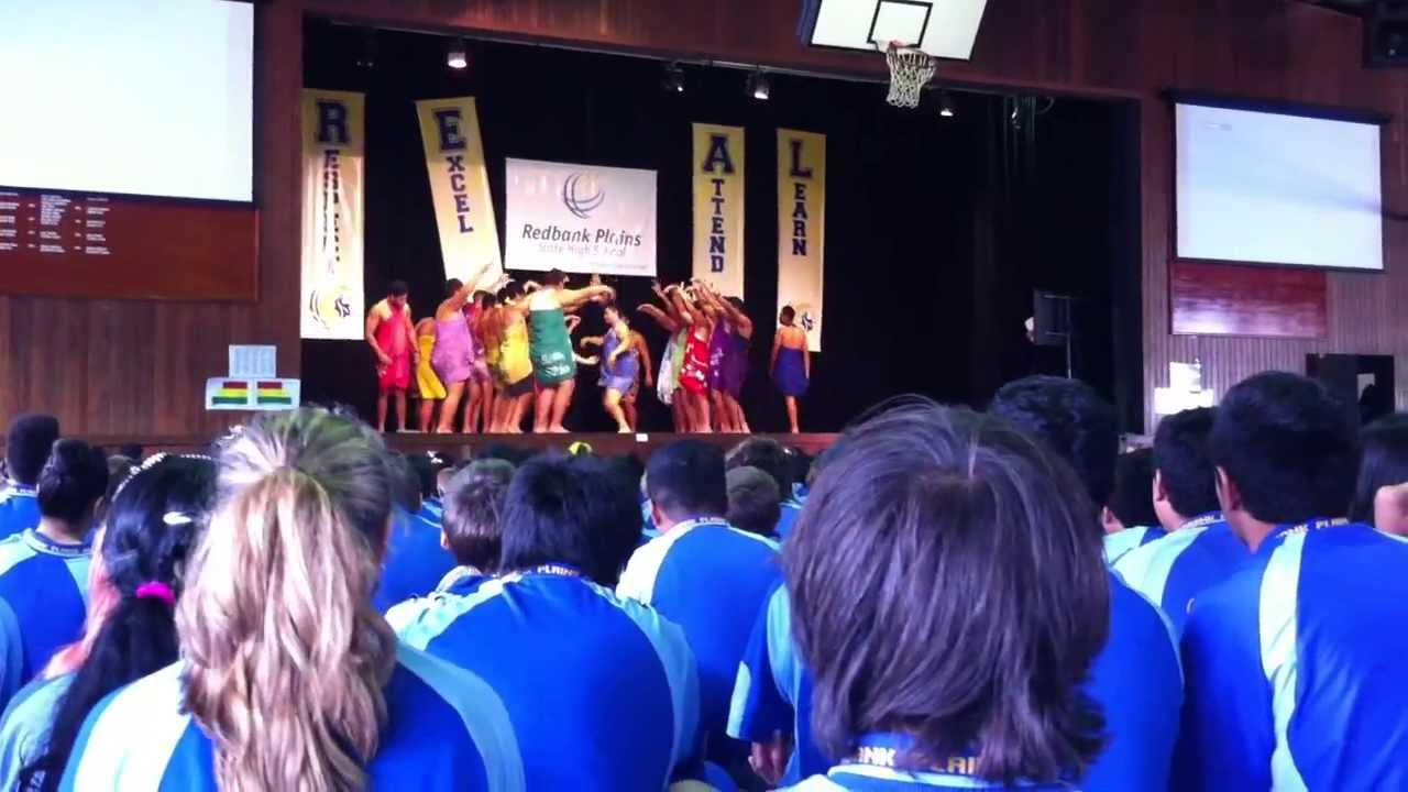 Redbank Plains State High School Fafa Dance