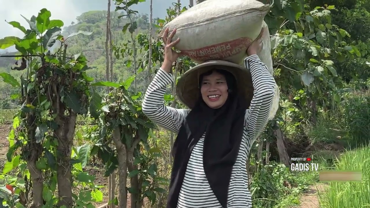 AKIBAT KEMISKINAN...!!! INGIN BAHAGIA LAGI SEPERTI DULU || DERITA JANDA DESA SEDERHANA