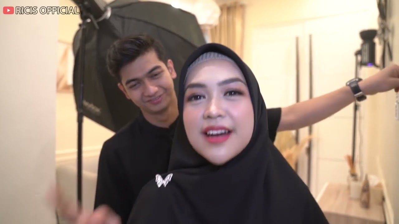 Ricis Official! DI BALIK PHOTOSHOOT RICIS TR   CIEE   Bang Ryan Gak Bisa Jauh  ❤️