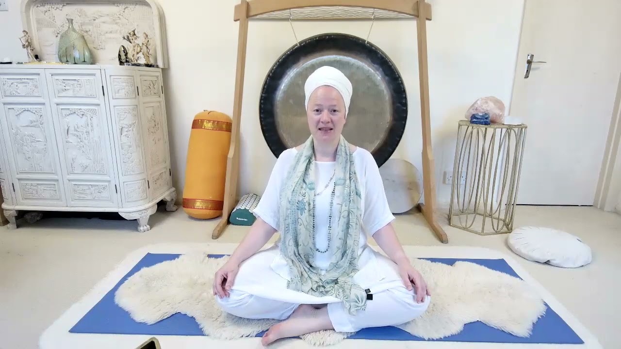 Kundalini Yoga. Breath 10 Vitality. Heal your Back. Clear Mind & Majesty, Low Self-Esteem,Confidence