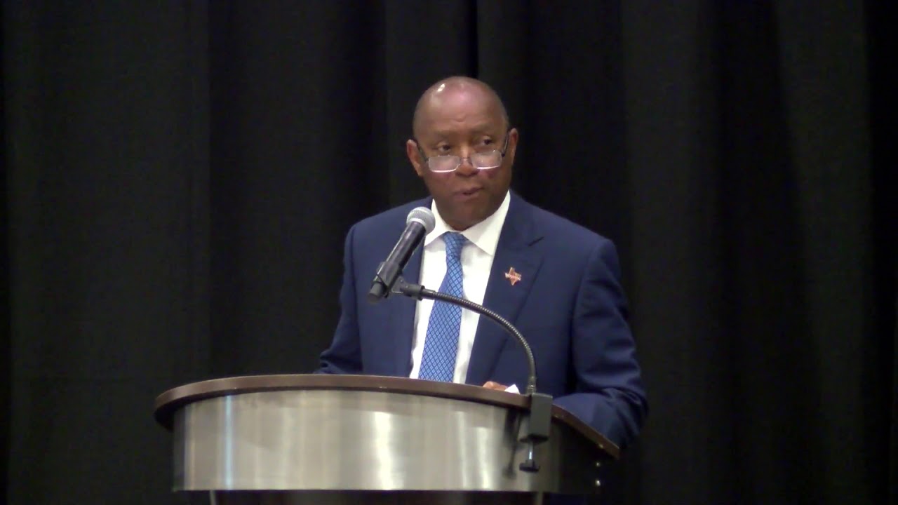 Mayor Speaks at 33rd Annual Mayor's Proud Partners Luncheon 11/13/17