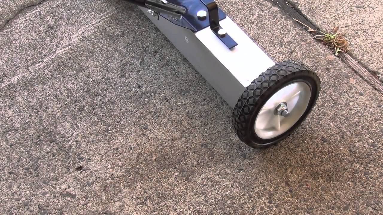 Harbor Freight - Magnetic Sweeper