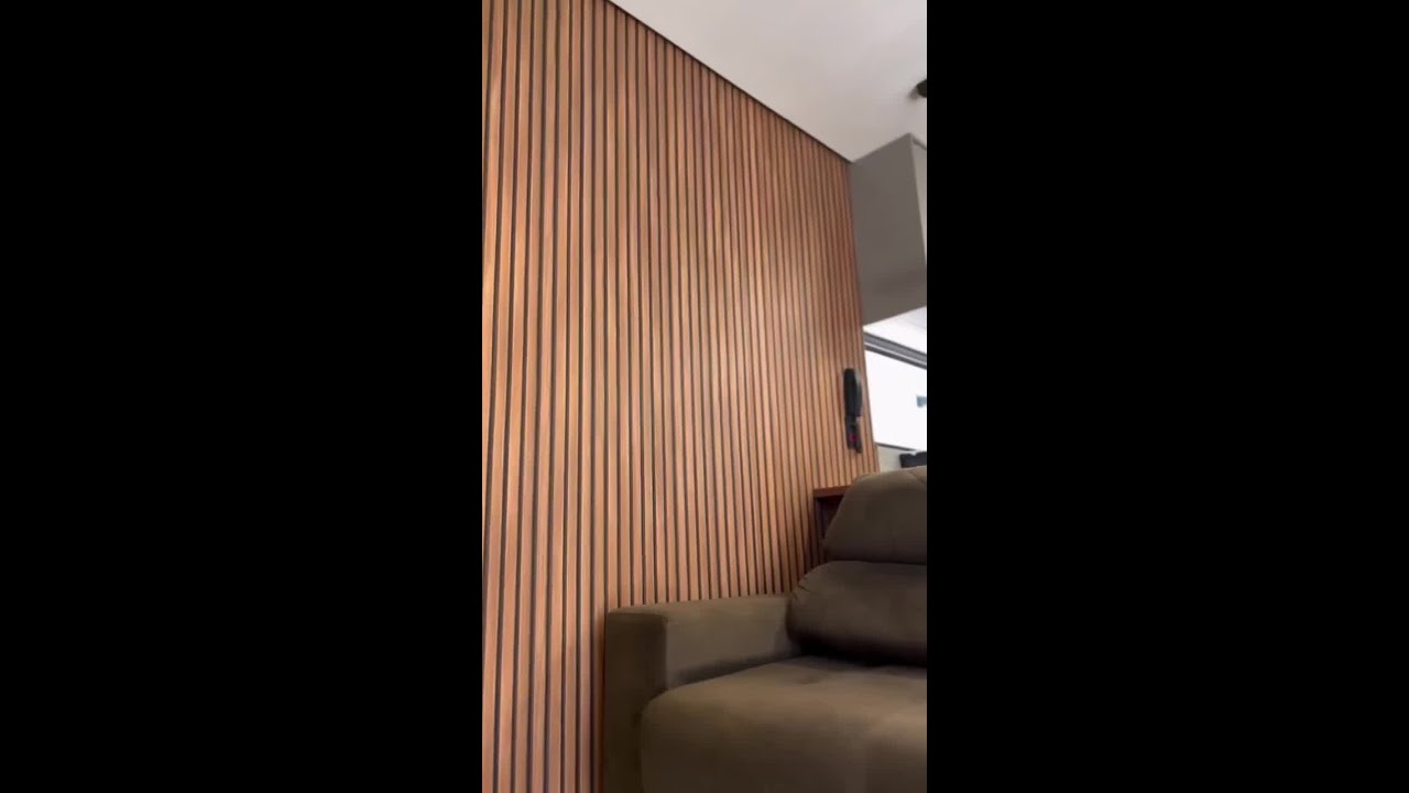 Instalando o adesivo Alltak Decor Wood Vigo, olha que perfei&ccedil;&atilde;o!