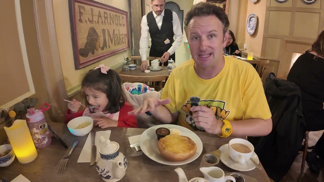 Eating the World-Famous Bun in Bath&rsquo;s Oldest House