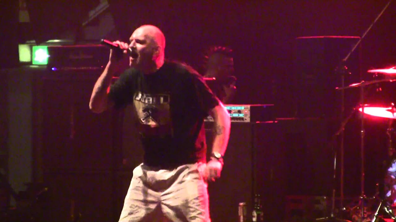 Pöbel & Gesocks - Punk  (Live beim E&L 2010 in Alsfeld)