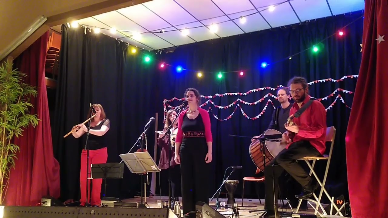 Banitsa - Sadila moma, Jena / Садила мома, Жена - live - février 2026