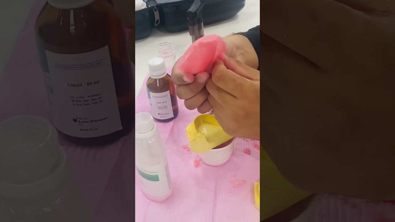 طريقة عمل الريكورد بيس How to make upper and lower record لطلاب مرحله الثانية طب الاسنان
