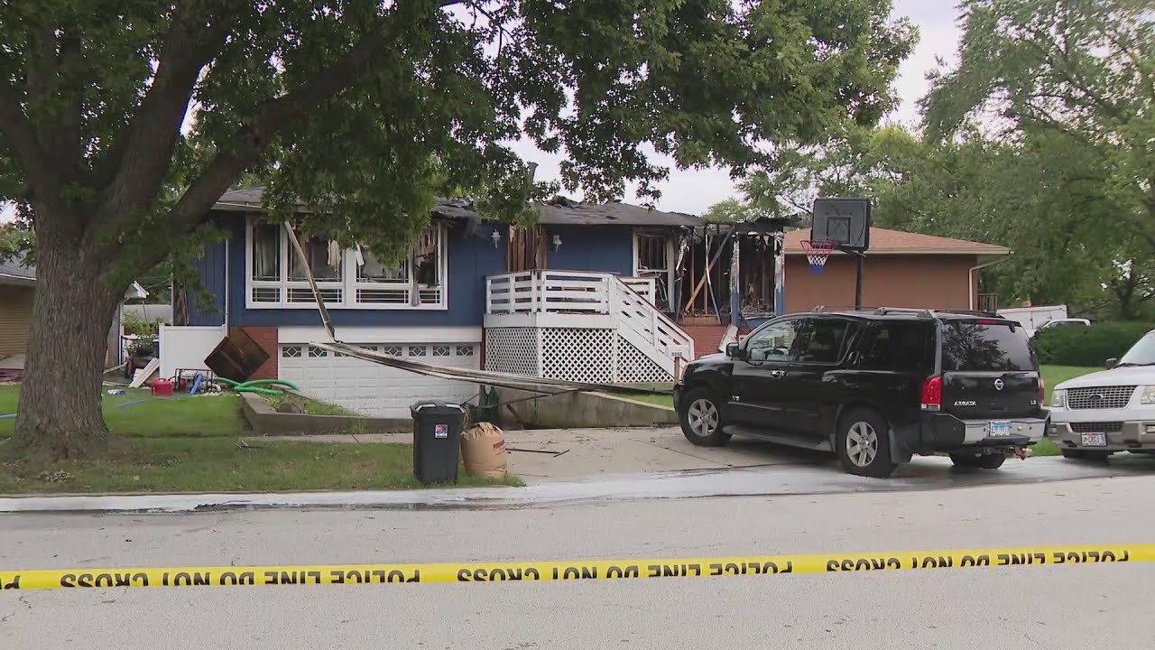 Triple homicide, house fire stun Oak Forest community