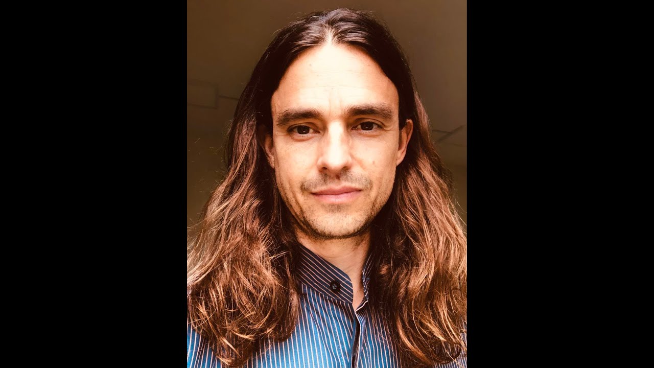 Álex Gómez-Marín: 