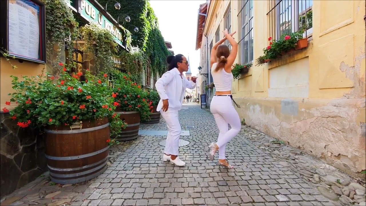 Salsa Kurz pre Začiatočníkov by Jose Garcia