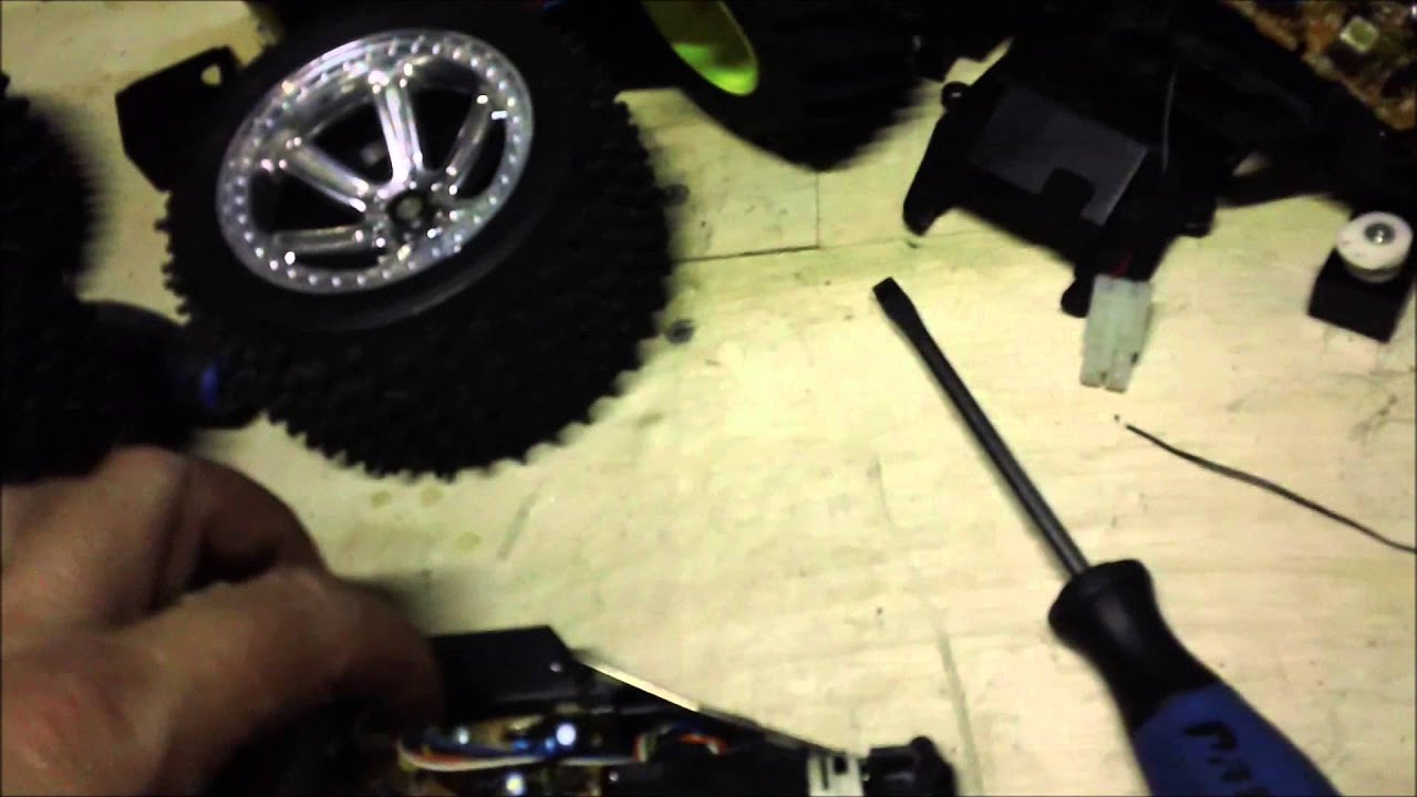 Radio Shack R/C Blue Shark Repair with Nikko F150 Donor RC