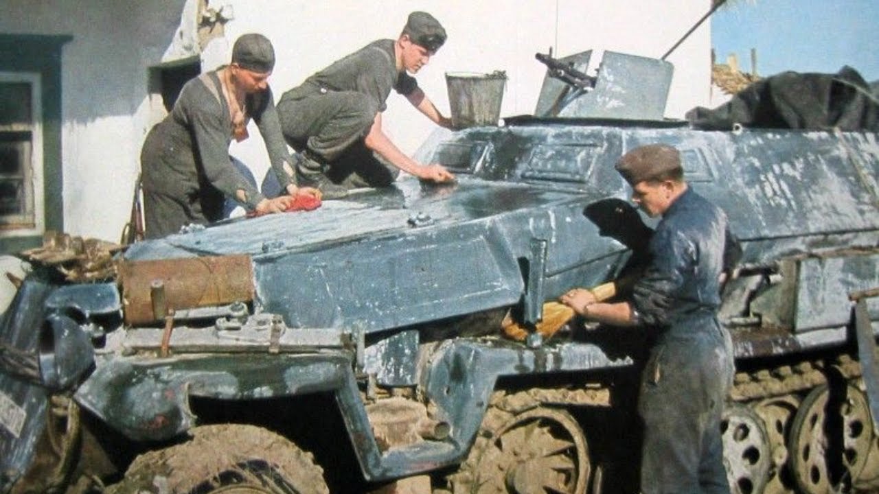 Sd.Kfz. 251 APC & Armoured Panzergrenadier Squad on the BATTLEFIELD (’41 - '45)