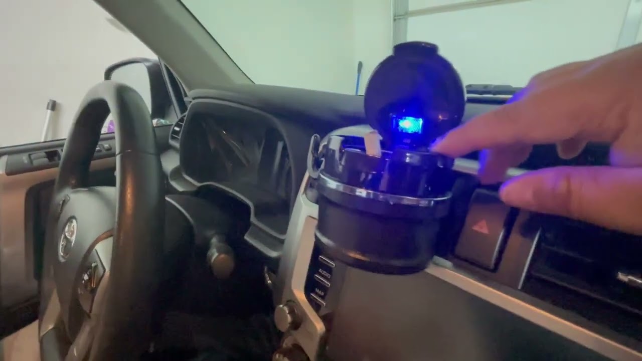 SOLARXIA Car Ashtray with Lid
